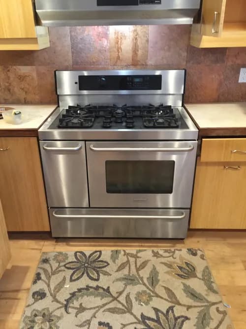 Dynamite Cleaning Services LLC