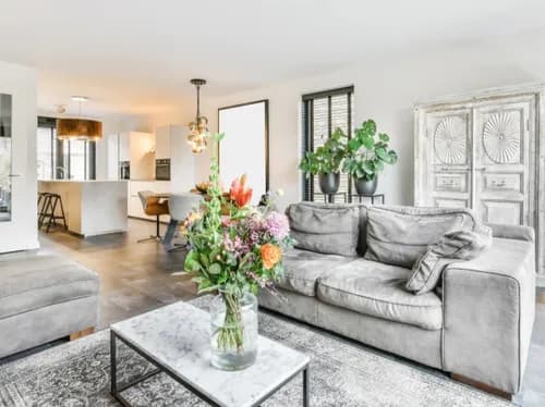 Eagles Cleaning & Maintenance, LLC