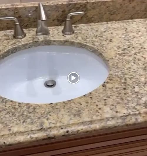 East Valley Maids - Photo 4