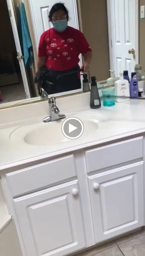 Easy Breezy Cleaning Company - Photo 3