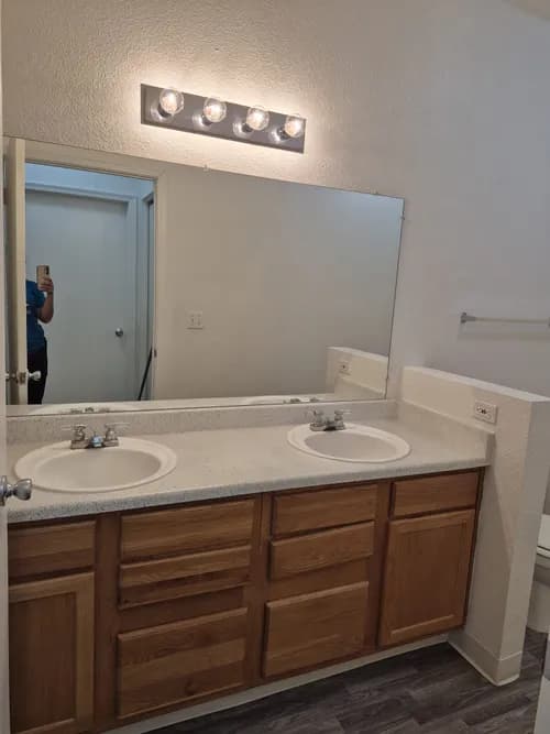 Elite Cleaning Services - Photo 2