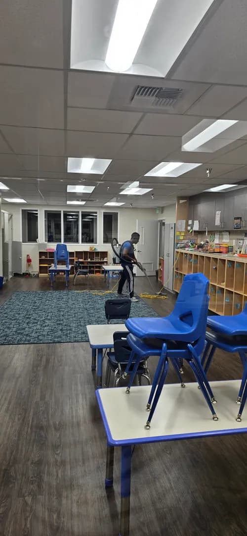 ELYN CLEANING SERVICES