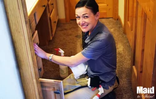 Erika's House Cleaning - Photo 5