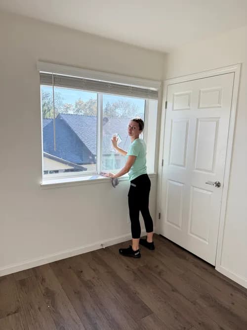 ExpertHome Cleaners - Photo 2