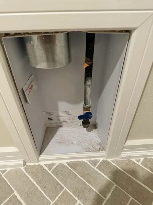 Extreme Maids - Photo 3