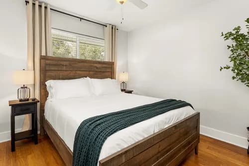 Five Star Clean Str LLC