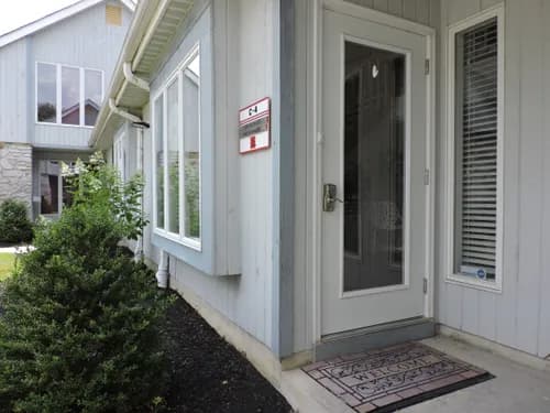 Freshen Your Nest Cleaning Services - Photo 1