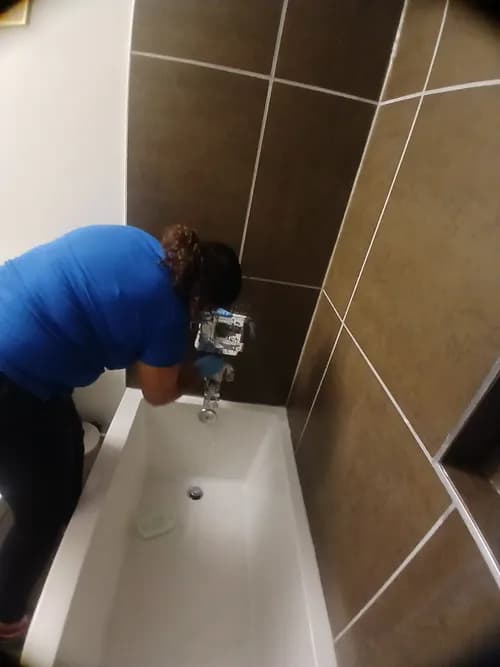 Girosa’s Cleaning Services - Photo 2