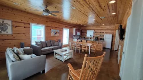 Giselle's Cleaning Service - Photo 3