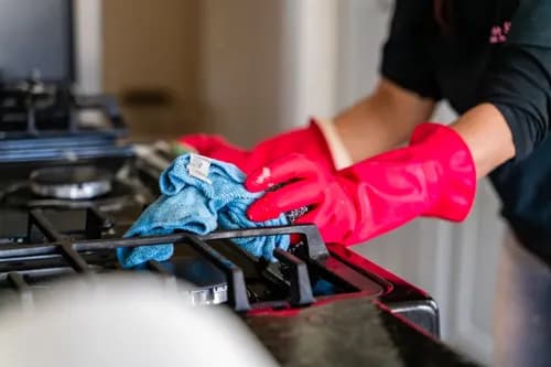 Glass Slippers Cleaning Service - Photo 1