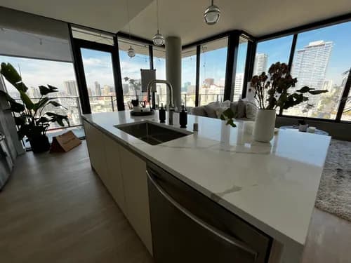 Glisten Co Cleaning Company (Pacific Beach Move Out Cleaning)