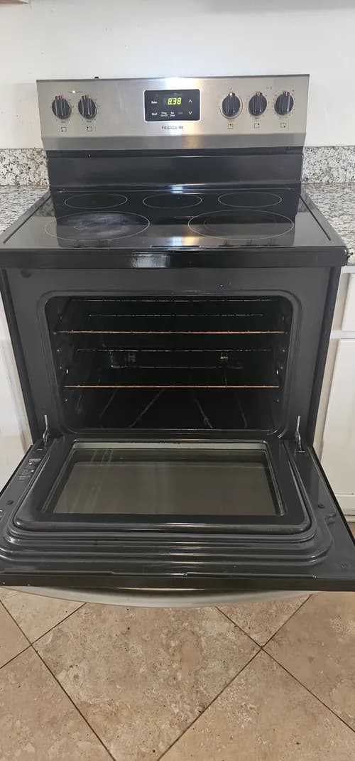 GM Cleaning Service - Photo 3