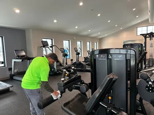 Green Cleaners LLC - Photo 2