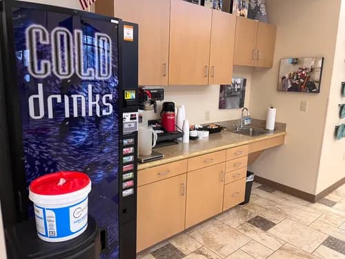 Green Cleaning & Recycling - Photo 4