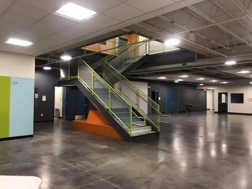 H & M Cleaning Solutions - Photo 2