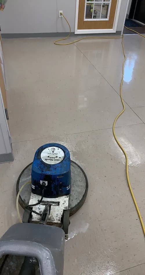 H & T Janitorial Service Inc - Photo 1