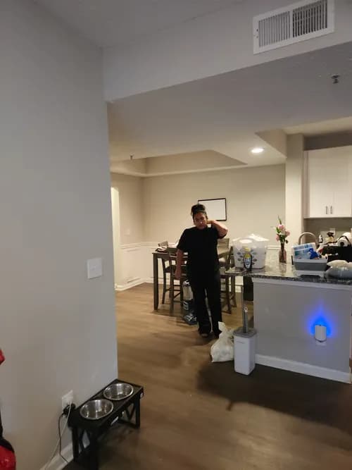 Happy Life Cleaning Pros - Photo 4