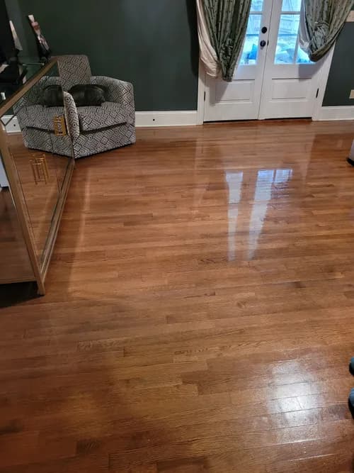 Hearn & Turner All In 1 Cleaning Service - Photo 4