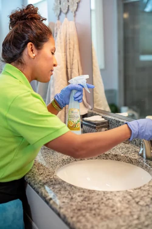 Helping Hands Cleaning Services