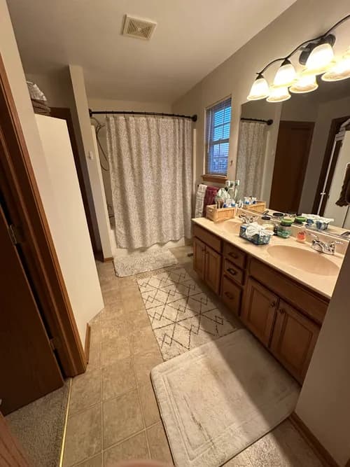 Homeaglow House Cleaning - Milwaukee - Photo 5