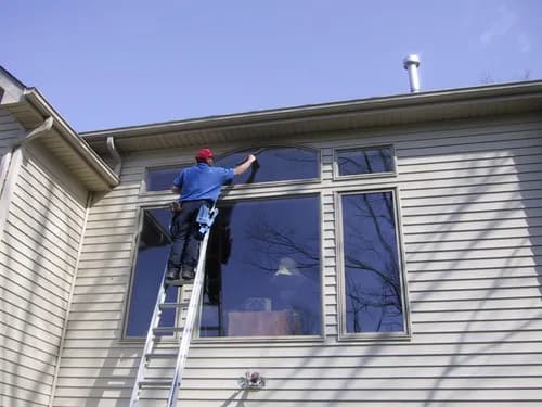Hook & Ladder Cleaning - Photo 3