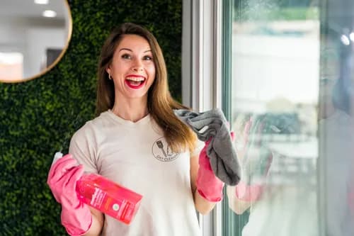 House Cleaning Specialists - Photo 5