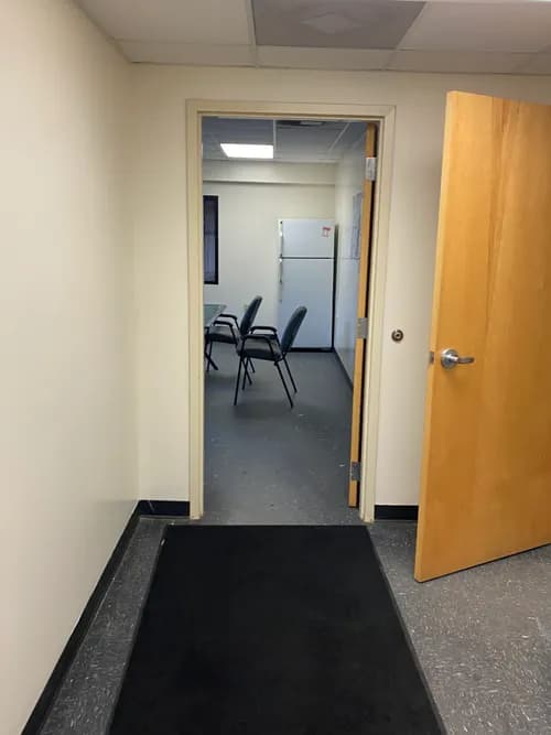 HQ cleaning services LLC - Photo 3