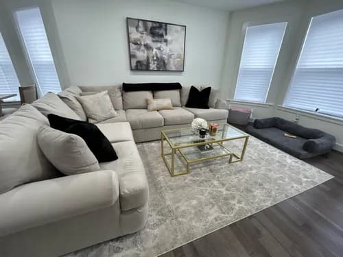 Hummingbird Cleaners LLC