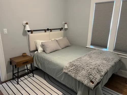 Hustle & Bussell Cleaning Services - Photo 2