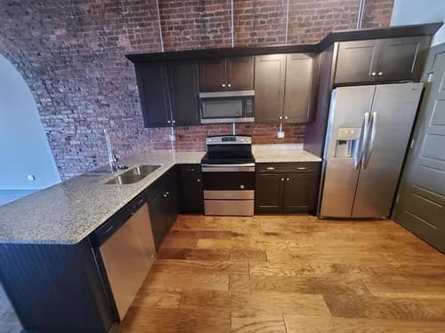 Idles Cleaning Service - Photo 1