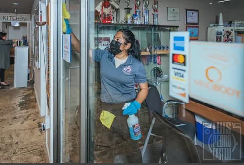 Immaculate Cleaning Services LLC - Photo 1