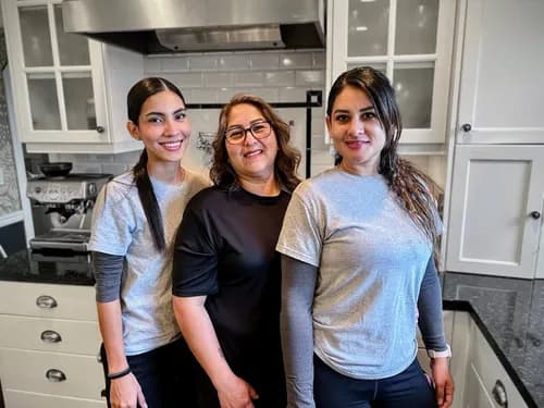 Ingrid's Cleaning Services - Photo 1