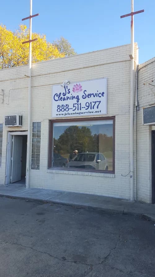 J's Cleaning Service LLC - Photo 2