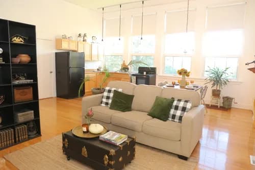 Jay's Cleaning Services, LLC - Photo 2