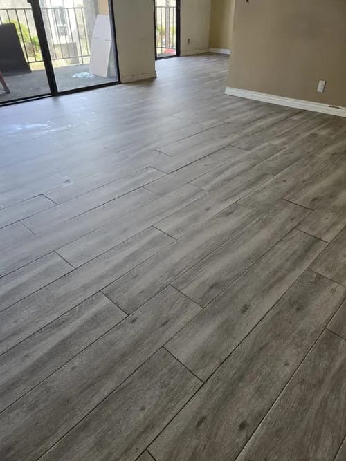 JC COMPANY CLEANERS - Photo 2