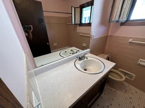 Jushiro Cleaning Services LLC. - Photo 3