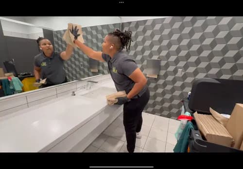 K & T Cleaning Services LLC