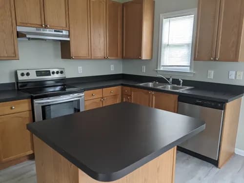 Karen's Cleaning Service - Photo 2