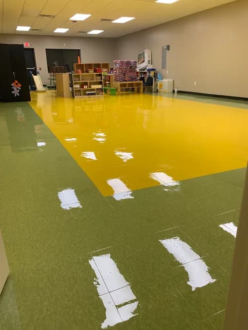 Lakeshore Janitorial Specialist LLC - Photo 4