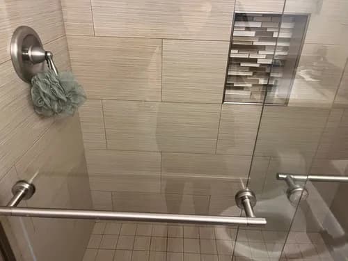 Laura House Cleaning LLC - Photo 2