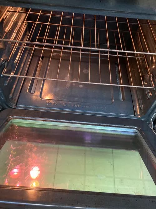 LEMON & LAVENDER CLEANING CO - Photo 2