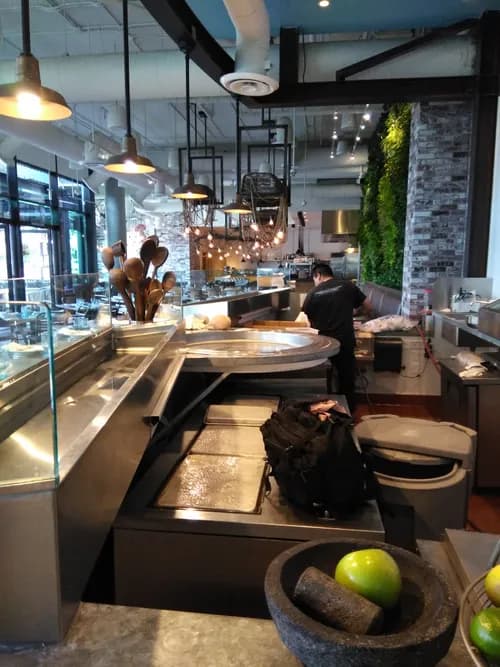 Leon's Cleaning Services - Photo 2