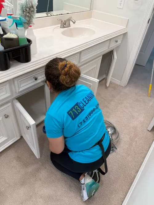 Let It Shine Cleaning Services - Photo 5