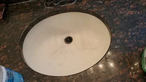 Leylany's Cleaning Service LLC - Photo 3