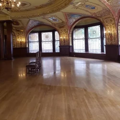 LindaMar cleaning Services LLC - Photo 2