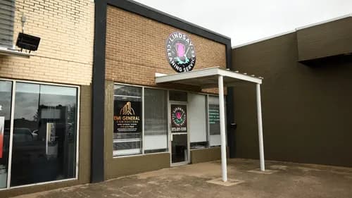 Lindsay Cleaning Services - Photo 2