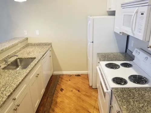 LorCo Cleaning service - Photo 1