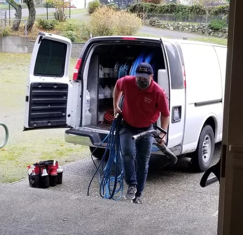 Loyal Carpet and Upholstery Cleaning Service - Photo 3