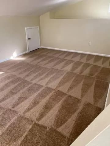 Lucy’s cleaning services - Photo 1