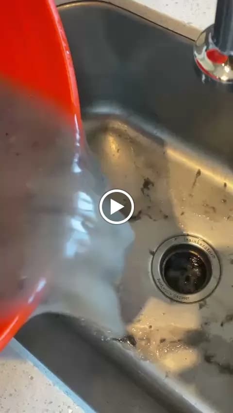 LV Cleans CLEANING SERVICE - Photo 2